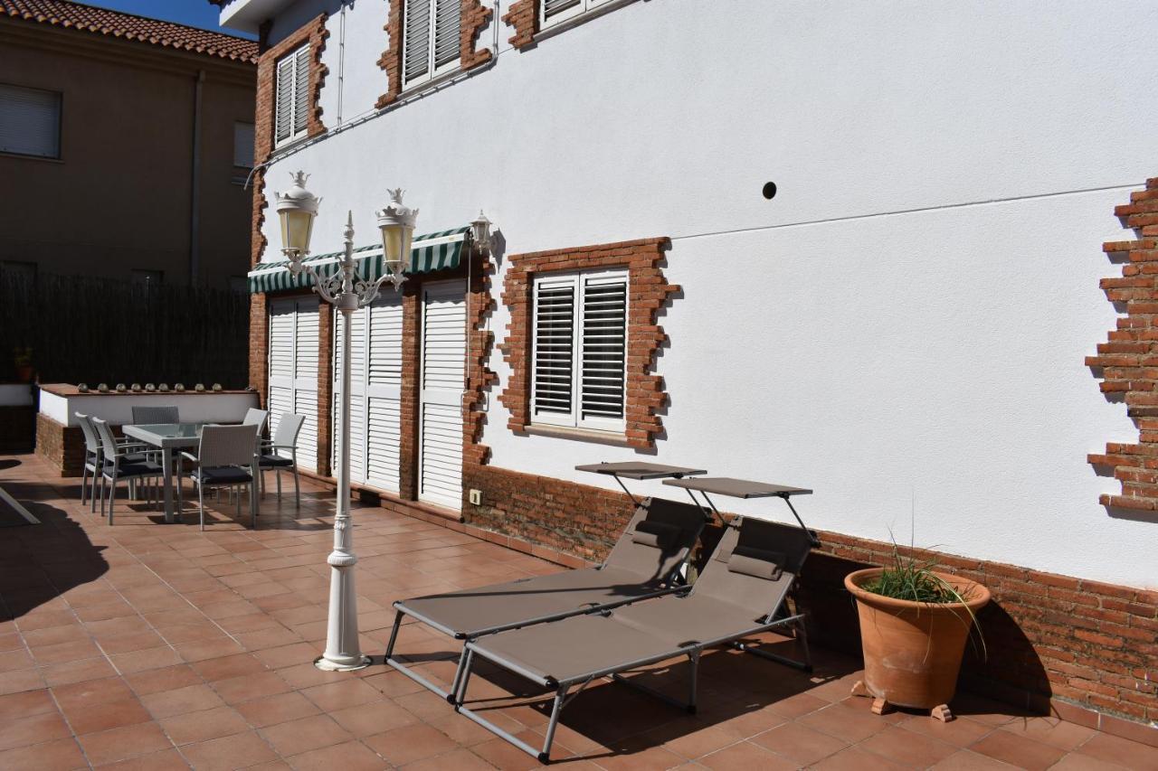 Apartamentos R66 Cáceres Exterior photo